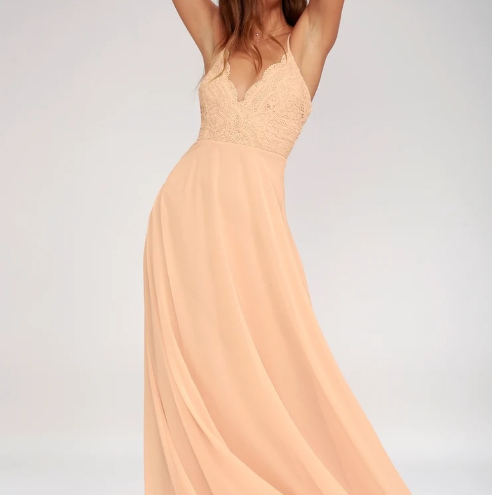 Lulu's Madalyn blush lace maxi dress
